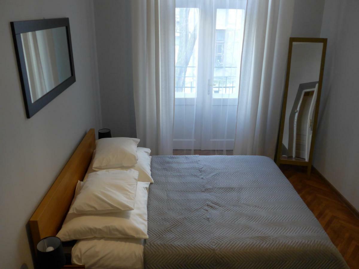 Apartament M15 Apartman Krakkó Kültér fotó